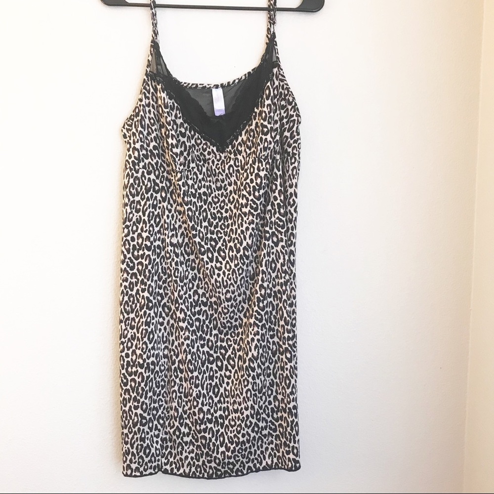 Secret Treasures Leopard Print Nightgown